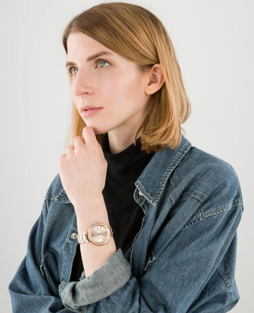 Casio Casio Sheen SHE-4057PG-4AUER женские часы золотой циферблат на запястье