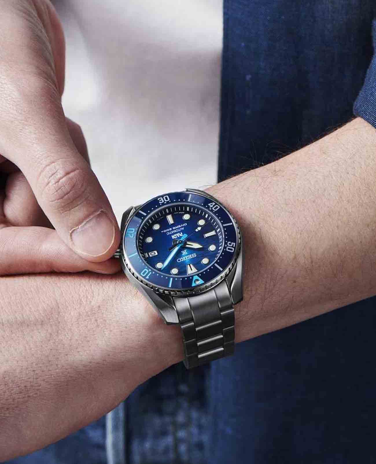 Seiko Seiko Prospex SPB375J1 PADI — детали корпуса и нержавеющая сталь