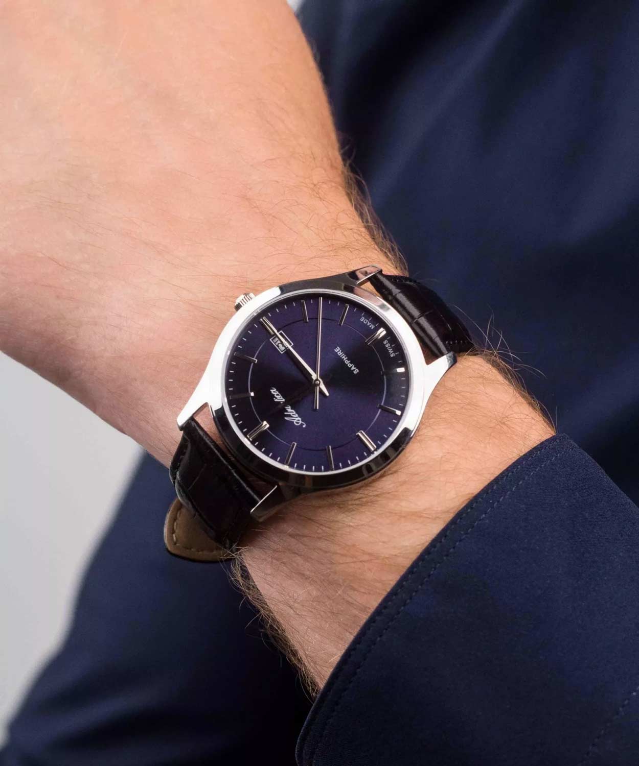 Adriatica Adriatica Classic A1295.5215Q,  швейцария мужские часы на браслете кожаный боковой вид