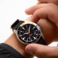 Hamilton Hamilton Khaki Navy Scuba Auto H82305931, khaki navy швейцария мужские часы на браслете тканевый боковой вид