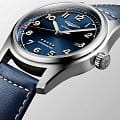 Longines L38114930 мужские часы застежка крупным планом