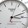 Tissot T1094071103100 мужские часы застежка крупным планом