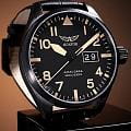 Aviator Aviator Airacobra P42 V.1.22.5.157.4, airacobra швейцария мужские часы на браслете кожаный боковой вид