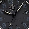 Luminox Luminox Navy SEAL Colormark 3500 XS.3051.GO.NSF кварцевые мужские часы часы крупный план черный циферблата