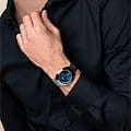 Rado R12160213 мужские часы застежка крупным планом