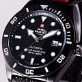 Swiss Military by Chrono Swiss Military by Chrono Diver SMA34075.05.R,  швейцария мужские часы на браслете тканевый боковой вид