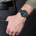 Rado Rado Captain Cook Automatic Bronze R32504205 механические мужские часы часы крупный план синий циферблата