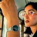 Daniel Wellington Daniel Wellington Petite DW00100664 кварцевые женские часы часы крупный план синий циферблата