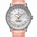 Breitling Breitling Navitimer Automatic 35 A17395211A1P4  A17395211A1P4 механические женские часы перламутровый циферблат, браслет кожаный — вид спереди