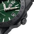 Luminox Luminox Pacific Diver XS.3137.B, sea швейцария мужские часы на браслете каучук боковой вид