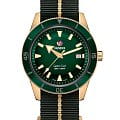 Rado Rado Captain Cook Automatic Bronze R32504317 Automatic R32504317 механические мужские часы зеленый циферблат, браслет тканевый — вид спереди